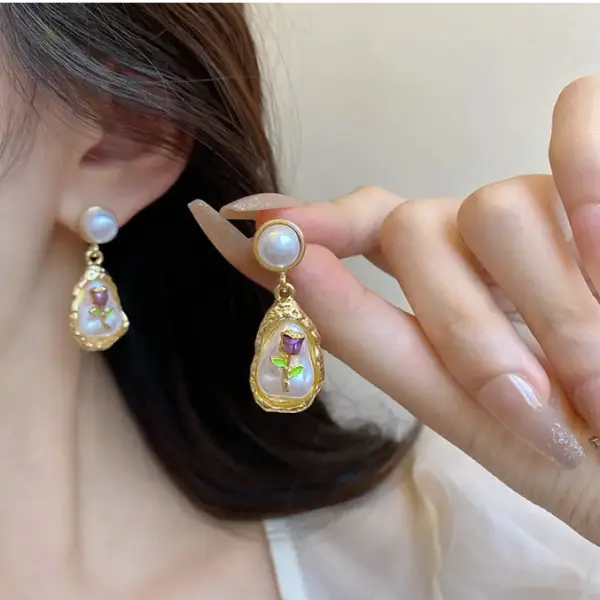 Oil Painted Pearl Drop earring