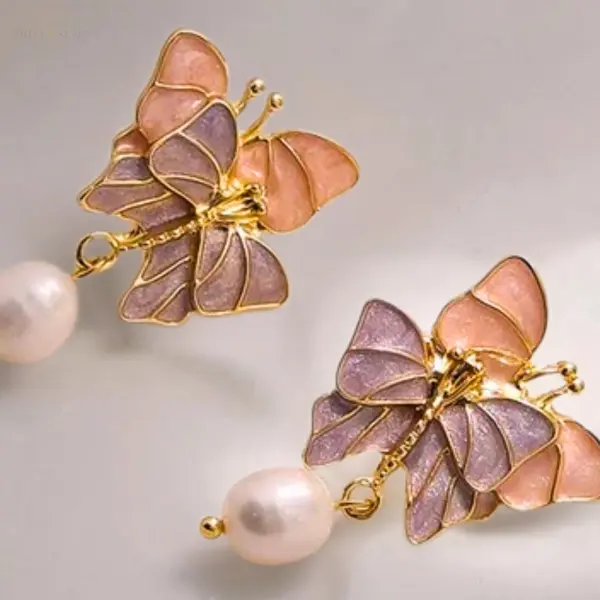 Enamel Flutter Pearl Earrings