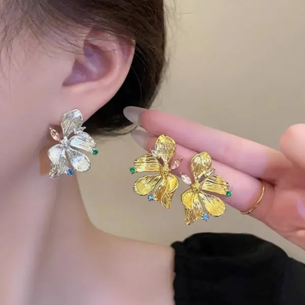 Exquisite Multi stone Floral Stud-Silver
