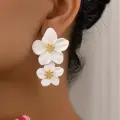 Fleur Blanche Elegance Earrings Thumbnail Image 1